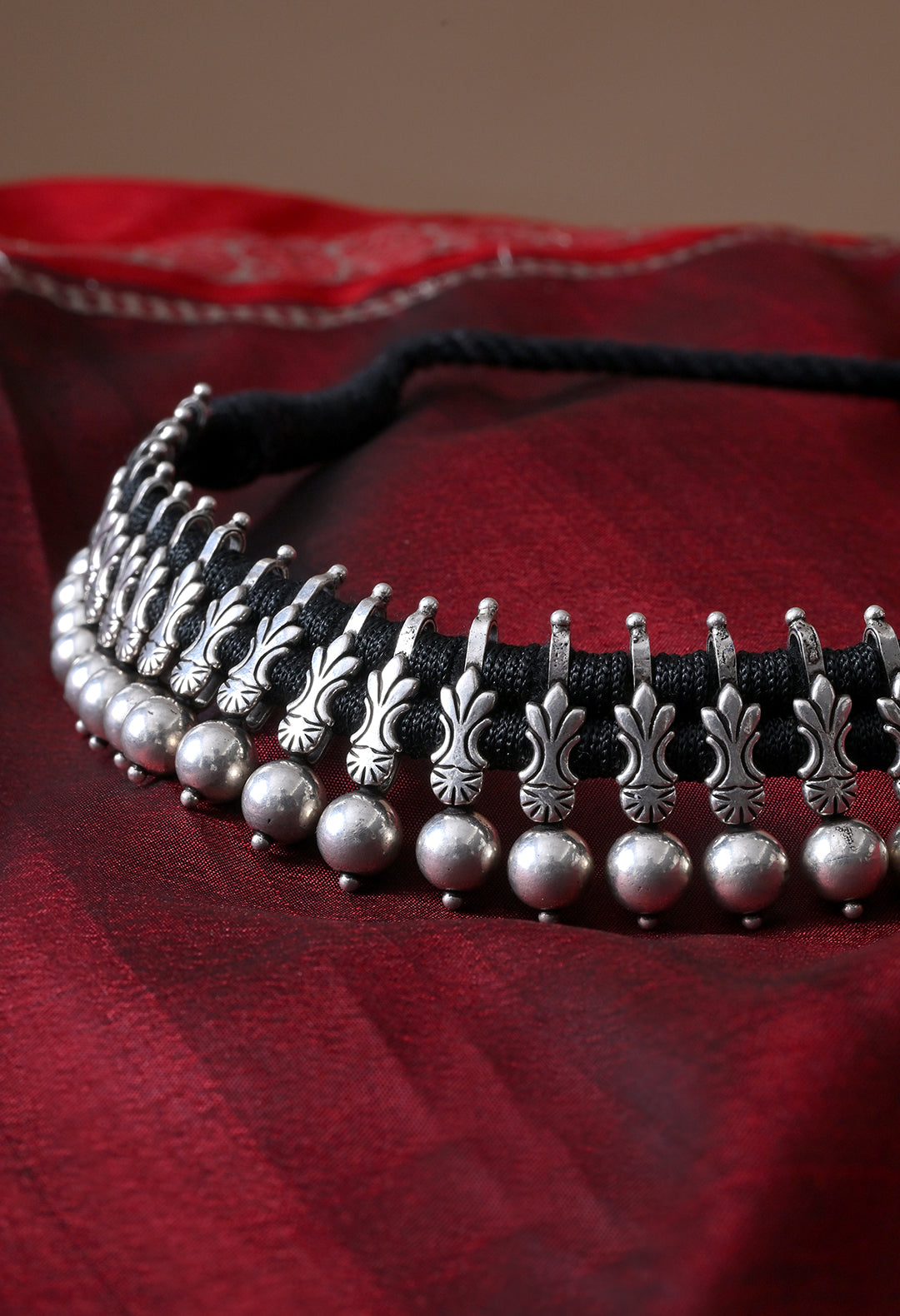Ghungroo Grace Choker