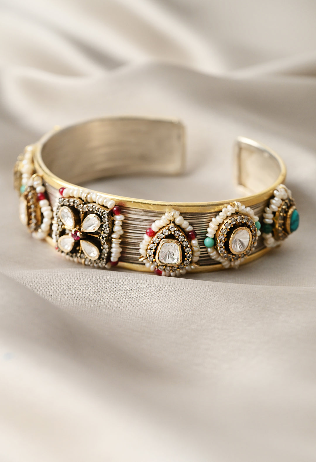 Kundan Inspired Bracelet