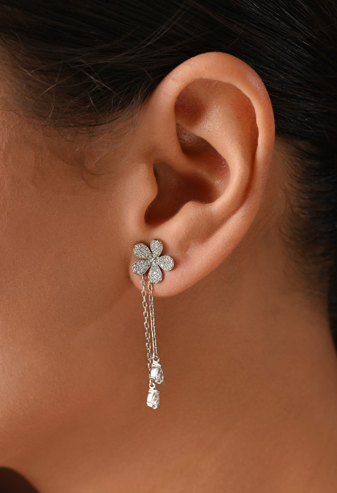 Daisy Dangle Earrings