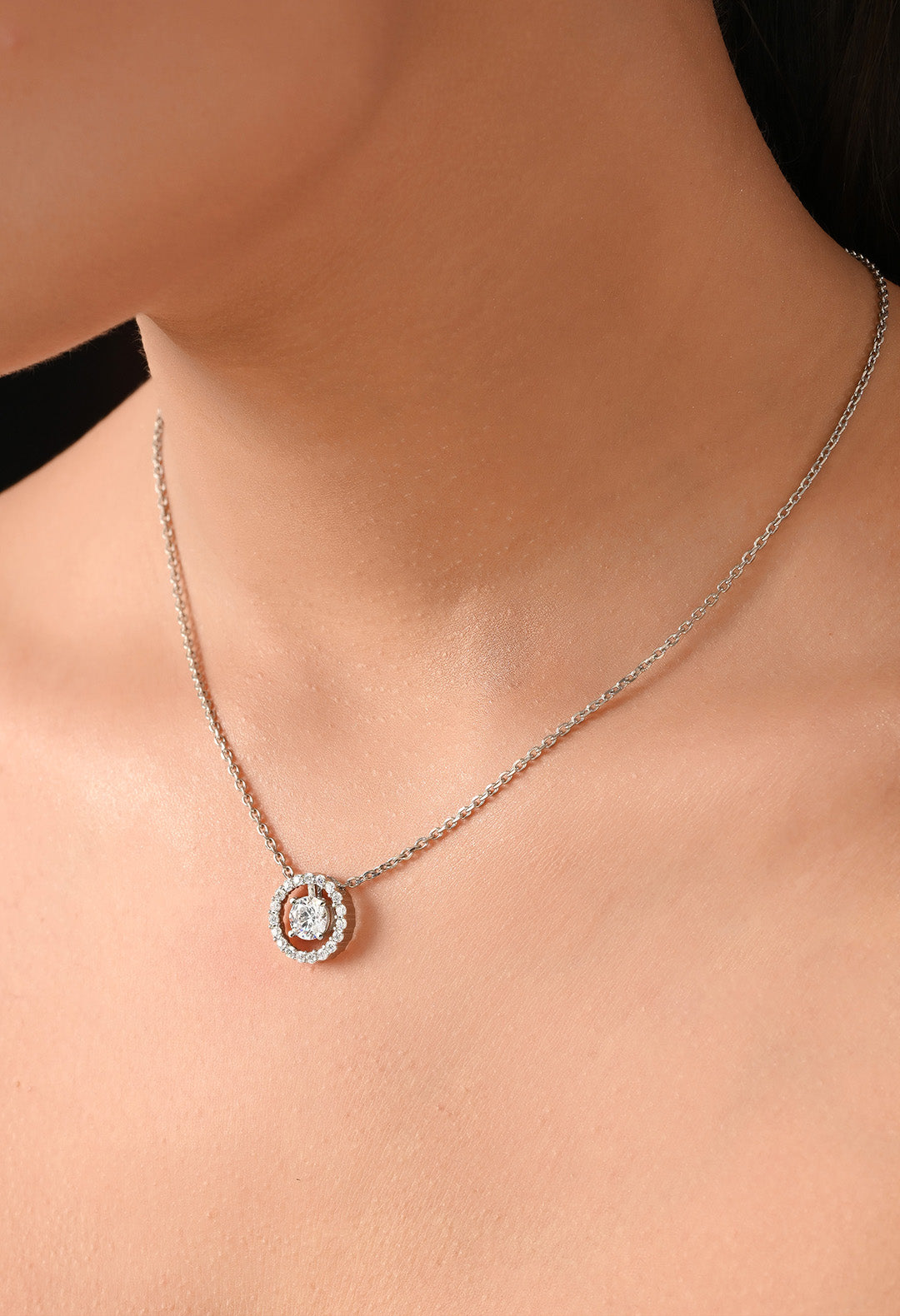 Bulls Eye Zircon Necklace