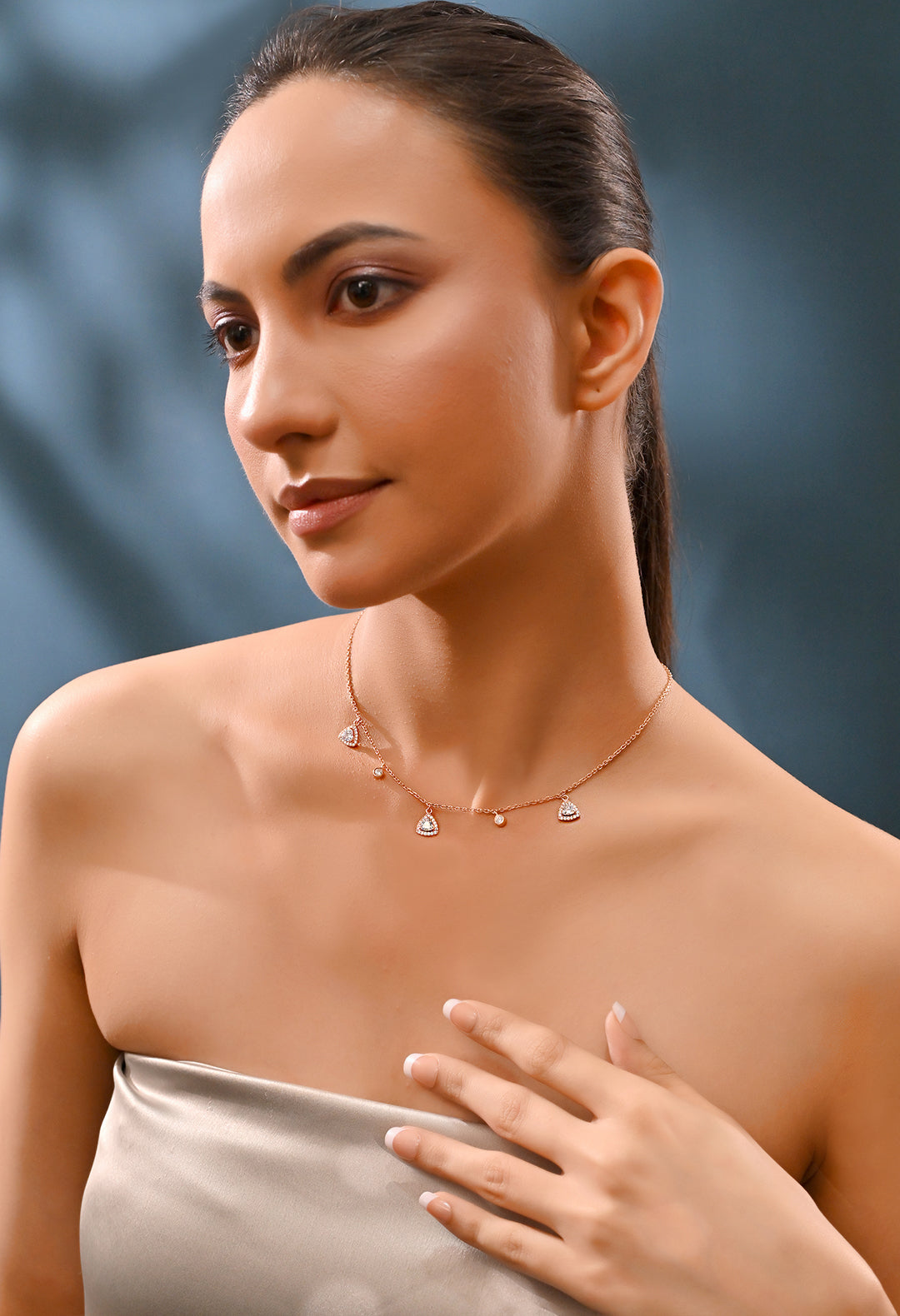 5 Studs Necklace